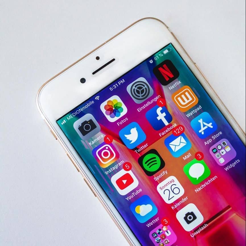 The Best Time to Post on Social Media 2